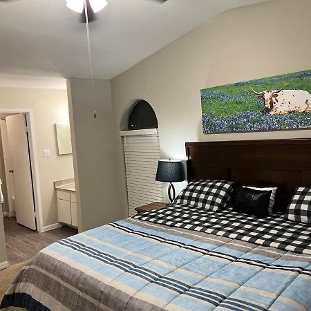 Beautiful 1-Bedroom Townhome With Nice Amenities 休斯敦 外观 照片